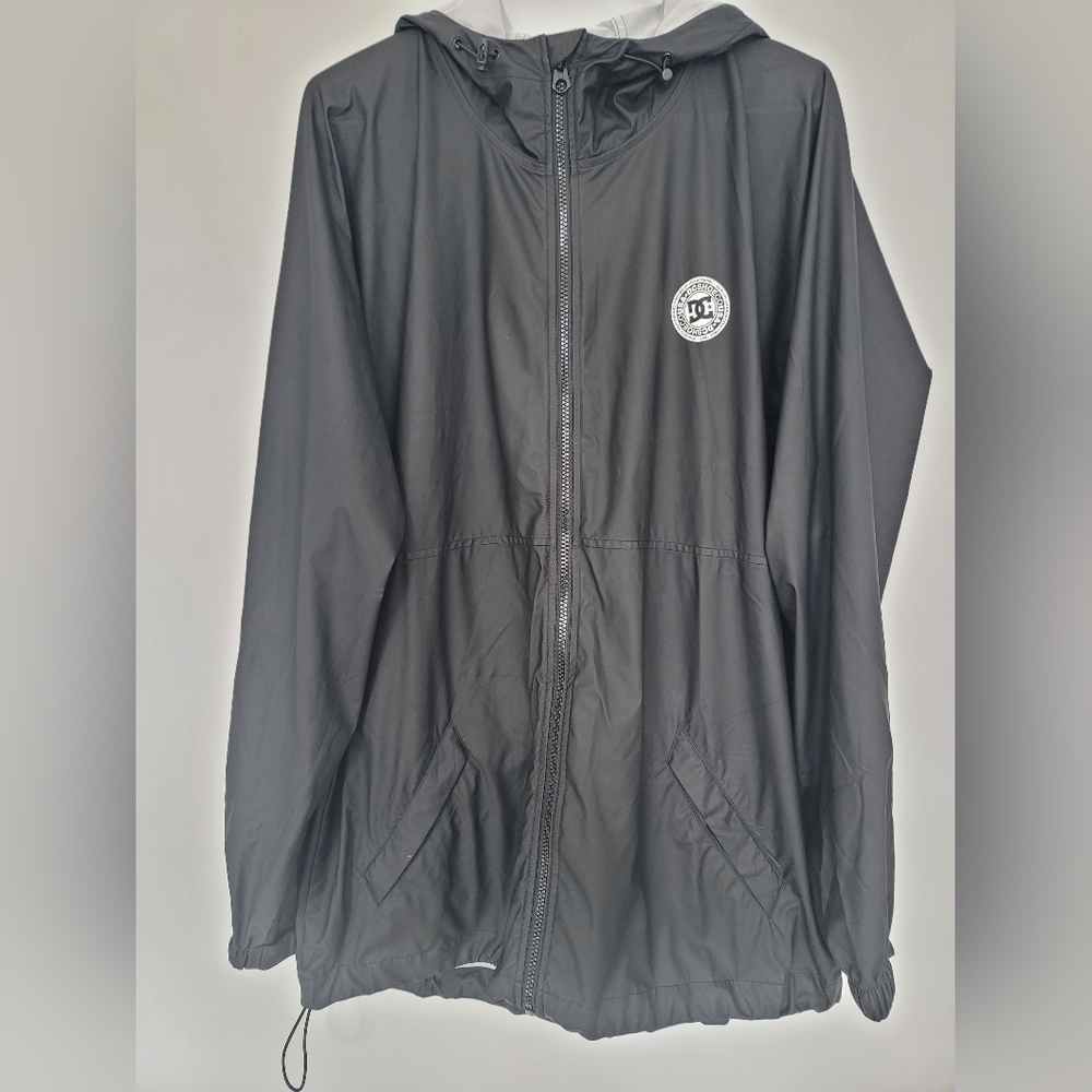 DC Casual Rain Jacket Size XL